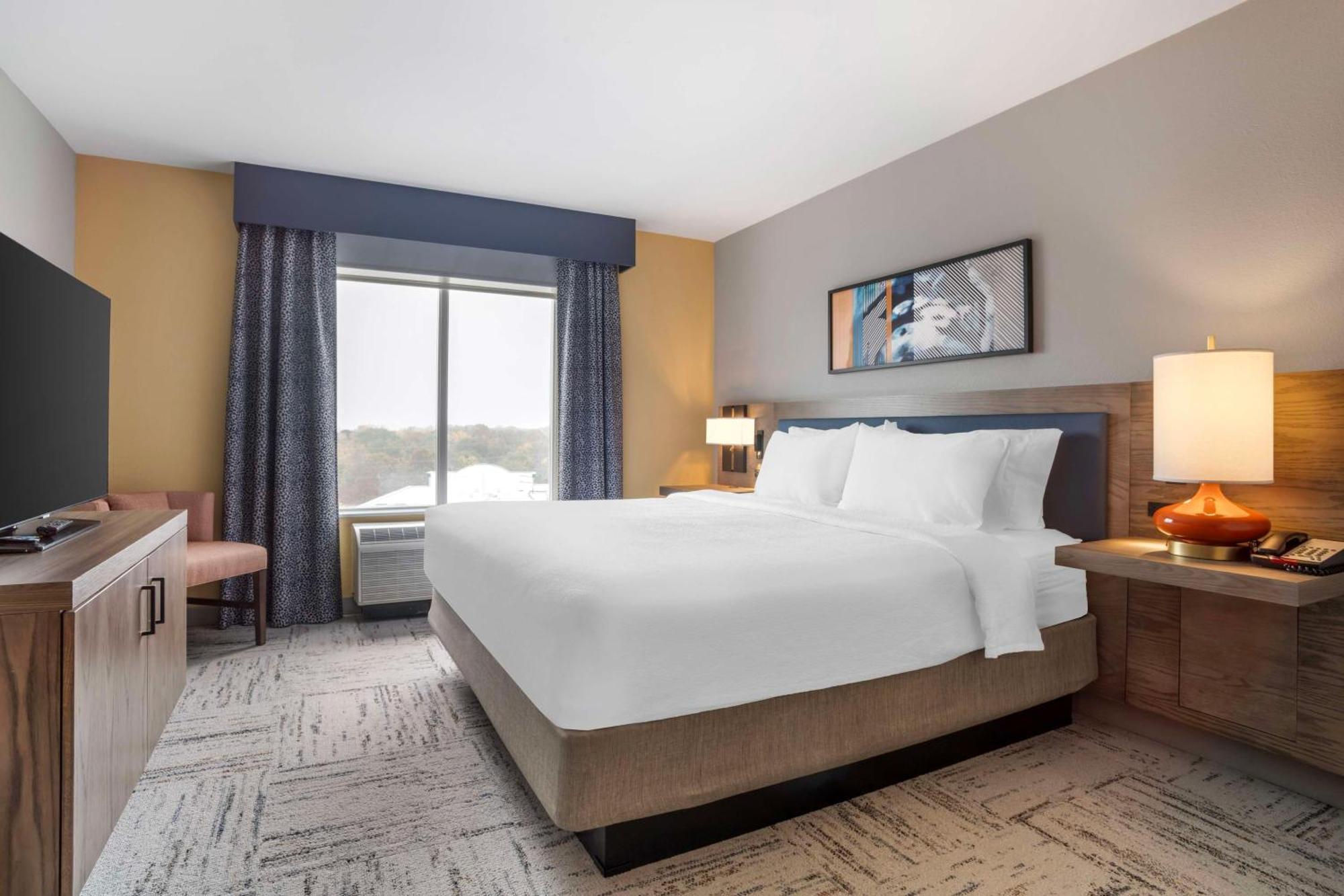 Hilton Garden Inn Charlotte/Concord Zewnętrze zdjęcie